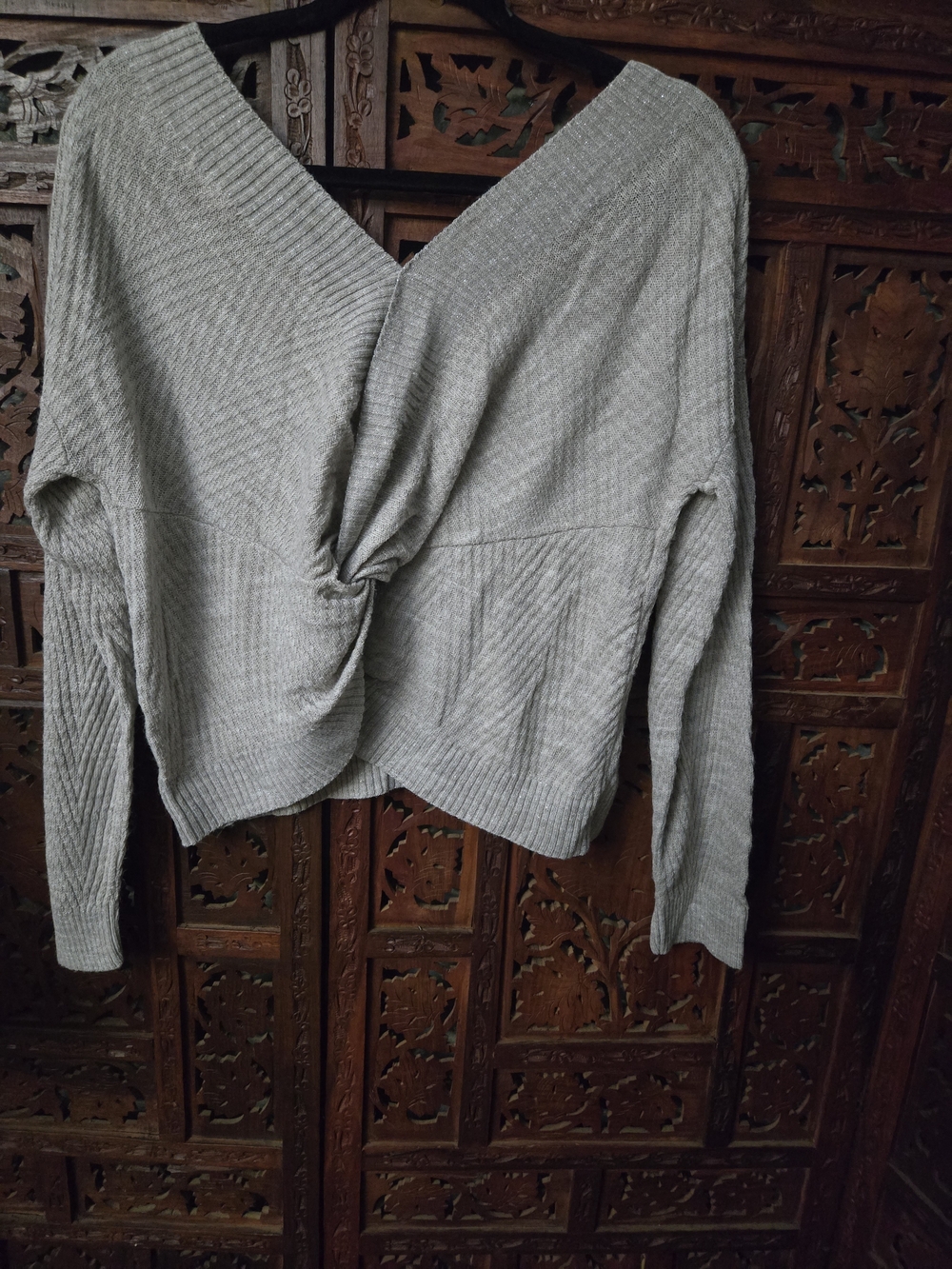 Maurices Light Gray Ribbed V-Neck Knotted Back Sweater - Picture 4 of 7
